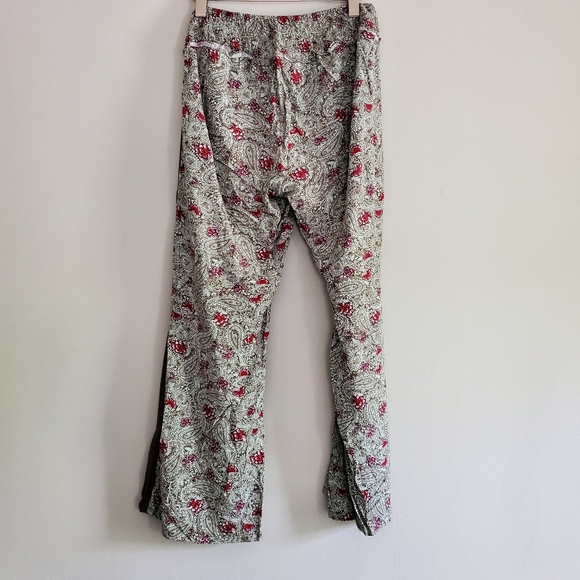 Jessica Simpson Maternity Lightweight Rayon Summer Pants, Medium - Picture 2 of 8